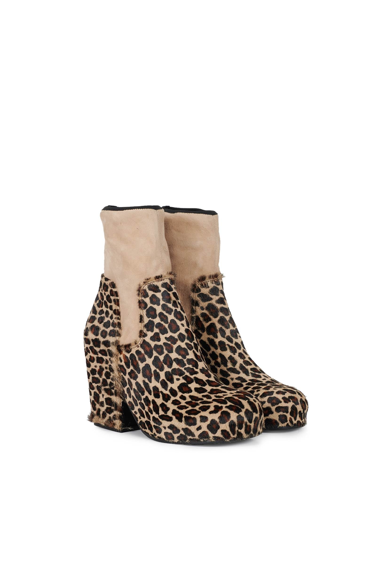 Random Identities | Platform Boots in Beige Leopard